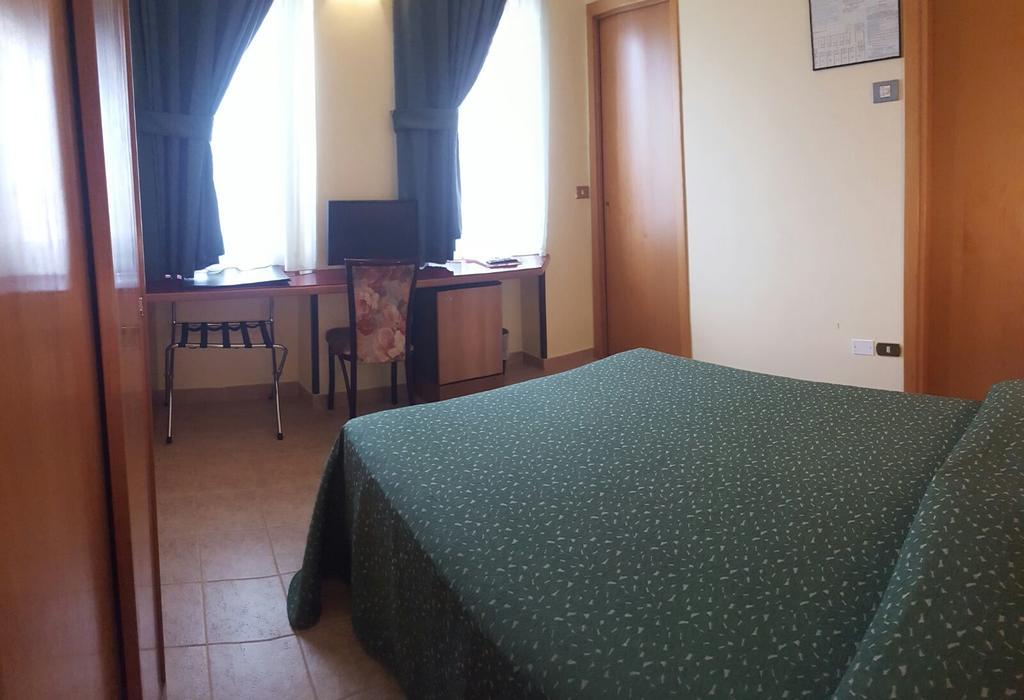 Nuovo Albergo Chieti Bagian luar foto