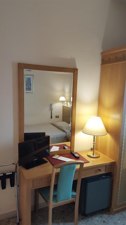 Nuovo Albergo Chieti Bagian luar foto