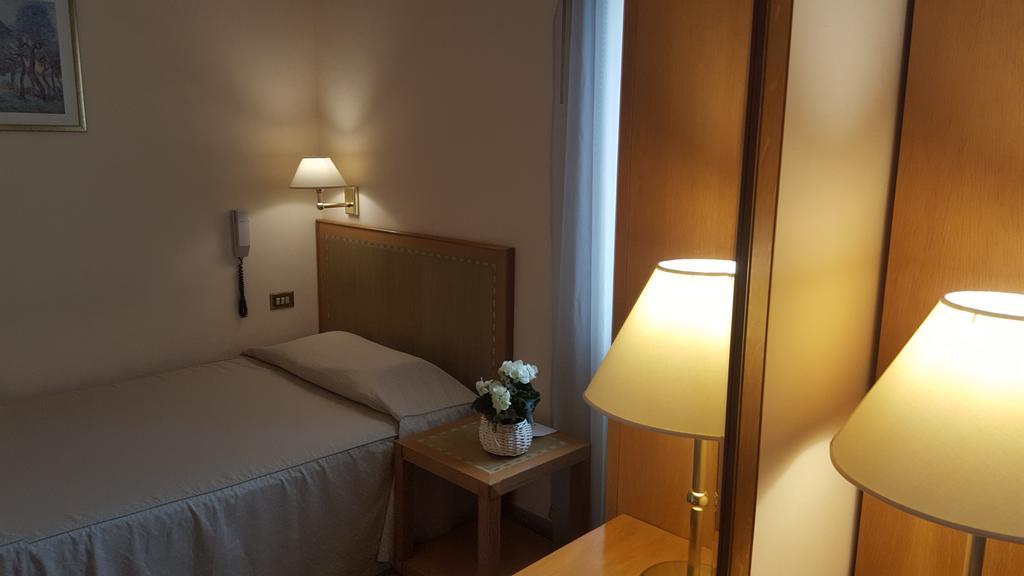 Nuovo Albergo Chieti Bagian luar foto