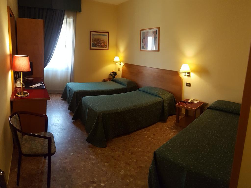 Nuovo Albergo Chieti Bagian luar foto