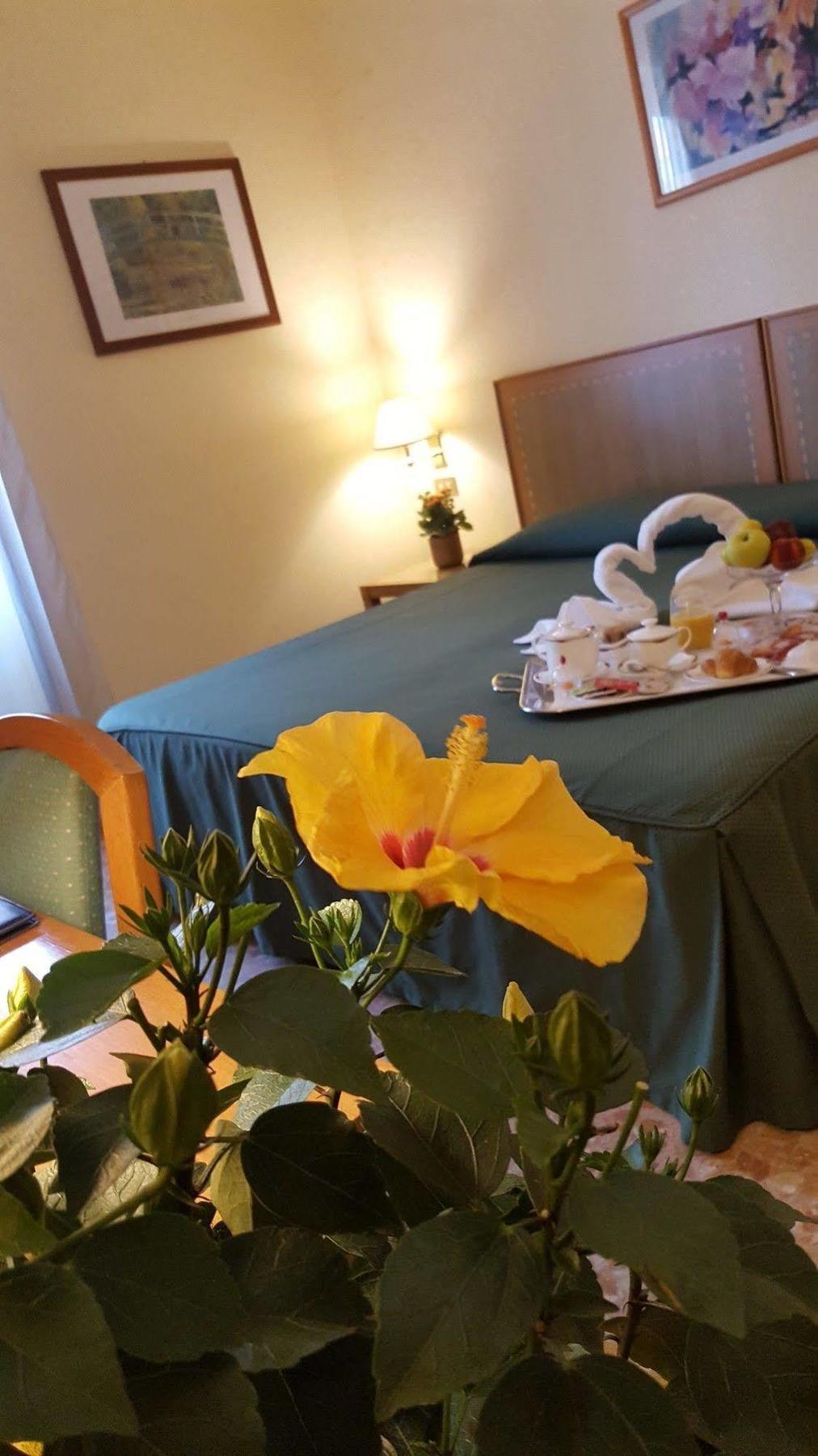 Nuovo Albergo Chieti Bagian luar foto