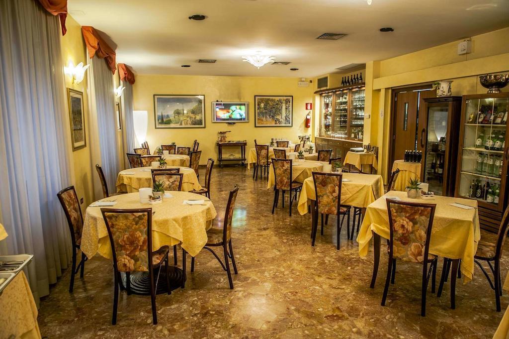 Nuovo Albergo Chieti Bagian luar foto